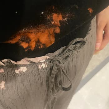 Migros Çamaşır Suyunun Akıtması