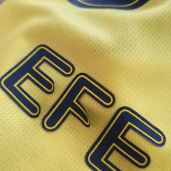 Fenerium Fenerbahçe Forması Harfler Dökülüyor