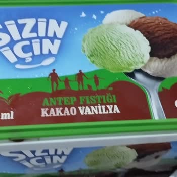 Golf Dondurma Dondurmanın İçinden Çıkan Yabancı Madde Şoku