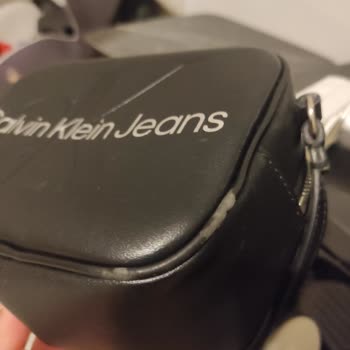 Boyner Calvin Klein Çanta Deri Soyulması