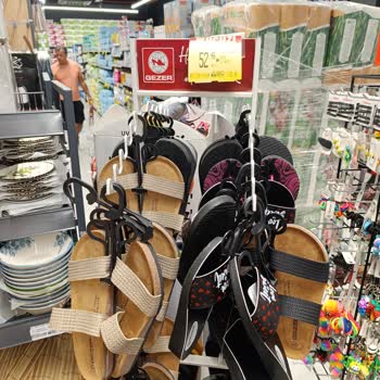 Özkuruşlar Etiket Ve Kasa Fiyat Farkı