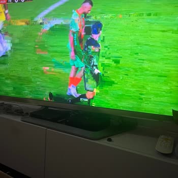 Digiturk Ekran Donması Ve Karelenme