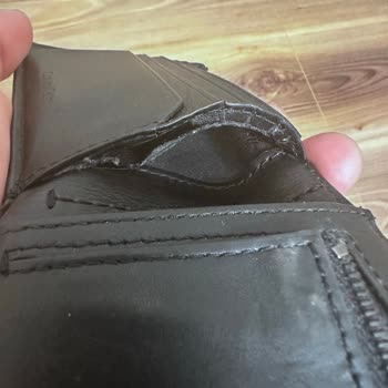 Calvin Klein Cüzdan Ve Çanta Kalitesi Hakkında Şikayet