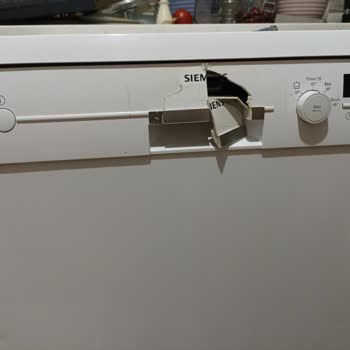 Siemens Bulaşık Makinesi Tutamağı Kırıldı