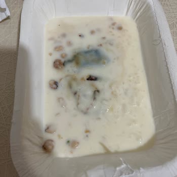 Divan Pastaneleri Sütlaçtan Kıl Çıktı