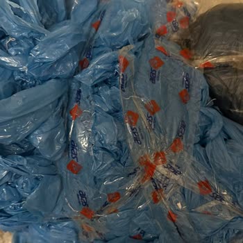 Taşınan Galoşların 1 Setine, Aras Kargo Tarafından Zarar Verildi