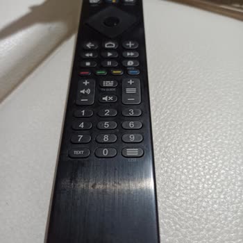 Philips TV Reklam Manyağı Google Bizi De Manyak Edecek Sonunda