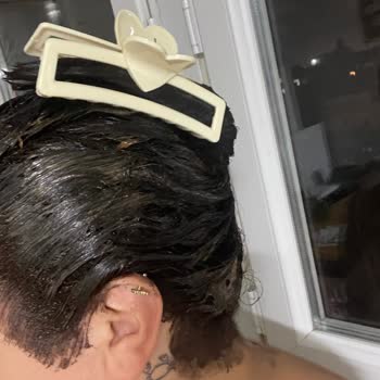 Koleston Dark Brown Dye Was Put In The Copper Paint Can, My Hair Is Ruined