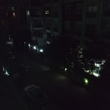 CK Enerji Akdeniz Elektrik Hurma Mahallesi Sokağının Karanlığa Mahkumu