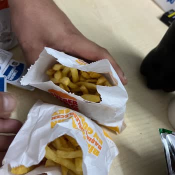 Burger King Eksik Sipariş Ve İlgisiz Müşteri Hizmetleri