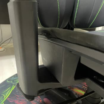 İncehesap.com Gamepower "Throne" Oyuncu Koltuğu Dikişleri Attı.