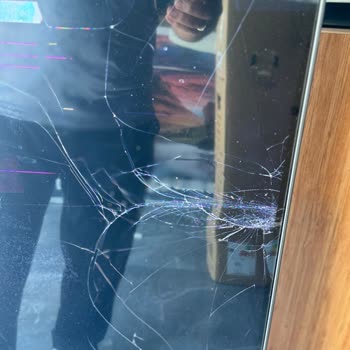 Pazarama Kırık TV Satışı