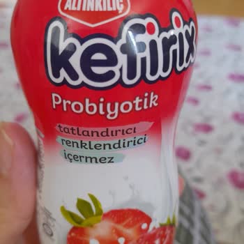 Altınkılıç Çilekli Kefirde Çıkan Böcek