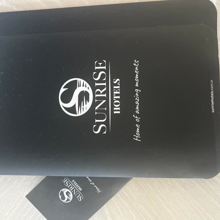 Tatilbudur.com Ve Sunrise Queen Resort Hotel Pişmanlıktır.