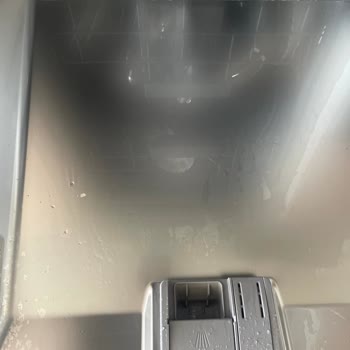 Servis Makine İçin Geldi Azarladı Gitti
