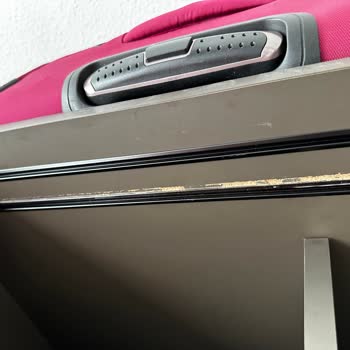 Enza Home 1 Senelik Sunta Mobilyası Dökülüyor