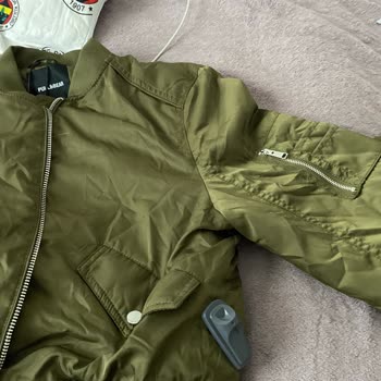 Pull and Bear Mağaza Alarmlı Geldi