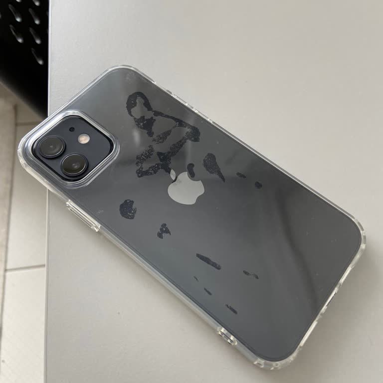 Vatan Bilgisayar İPhone 12 Kılıfının Kalitesizliği Ve Para İadesi Talebi