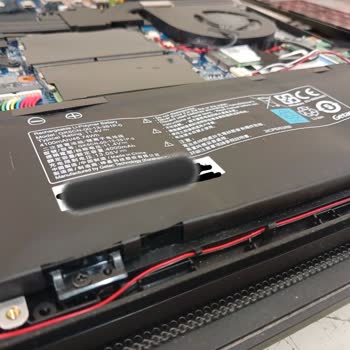 Monster Notebook Bilgisayar Pilinin Şişmesi Sonucu Değişim Ücretinin İptali