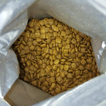 Hepsiburada Satıcısı LUSY (iki S Li) AVM Global Royal Canin Sahte Mama