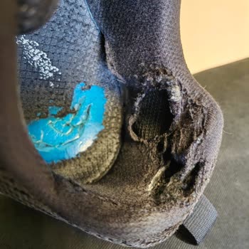 Skechers Ayakkabı Çok Çabuk Yıprandı. Marka Üründe Kusur Kabul Etmiyor