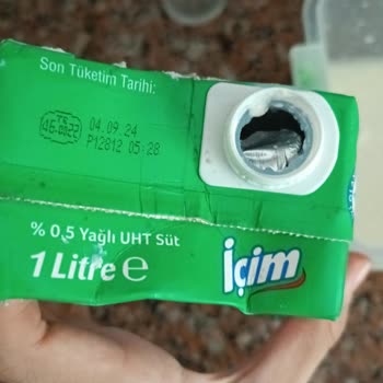 BİM Bozuk İçim Marka Süt