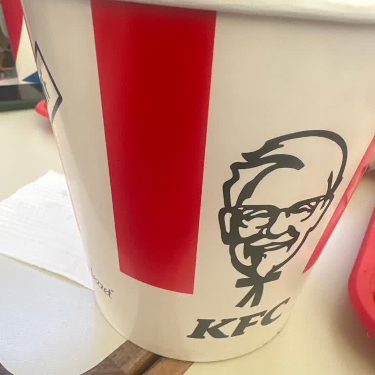 KFC'de Eksik Ürün Ve Kalitesiz Hizmet Deneyimi