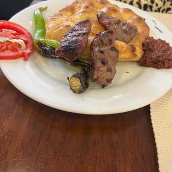 Afium AVM Köfteci Ramiz Köfte