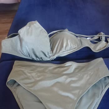 Pierre Cardin Giyim Pierre Cardin Bikinimi Değiştirmeli