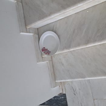 Palmira Hotel Kuşadası Hijyen Sorunları Ve İlgisiz Yönetim Nedeniyle Otelden Çıkış Talebi