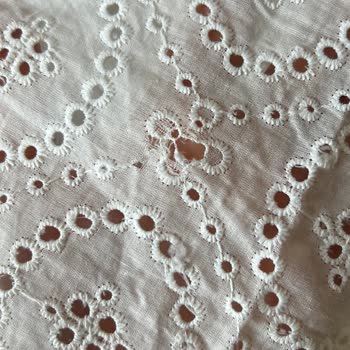 H&R Butik Elbisem Yırtık Geldi