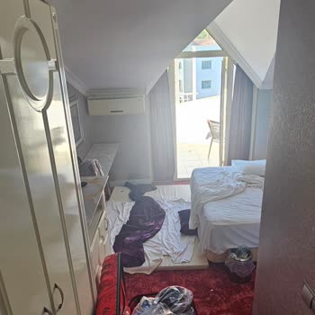 Jolly Tur Kötü Hizmet Ve Hijyen Sorunlarıyla Dolu Bir Otel Deneyimi