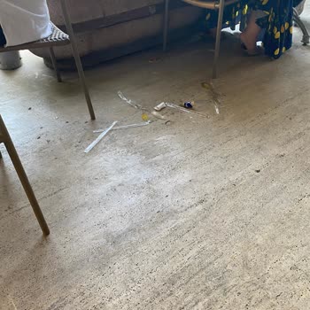 Çöplük Dünyası Mı Kahve Dünyası Mı Belli Değil