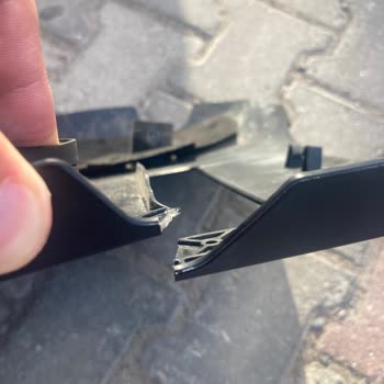 Mengerler Motor Üst Muhafaza Kırılması