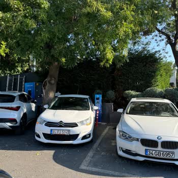 ZES Şarj İstasyonları ZES Şarj İstasyonu İşgali Develi Restoran