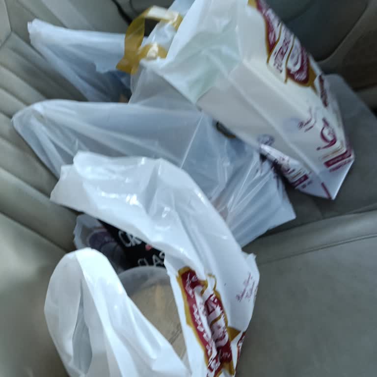 Gürbüzler Kuruyemiş Nezaketsiz Ve Kaba Personel