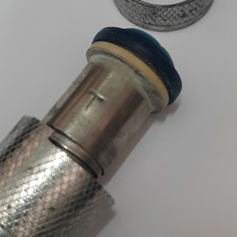 Tema Banyo İyisi Diye Tema Aldık Elli Liralık Spirale Muhtaç Kaldık