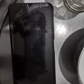 Xiaomi Ekran Koruyucu Soyulması