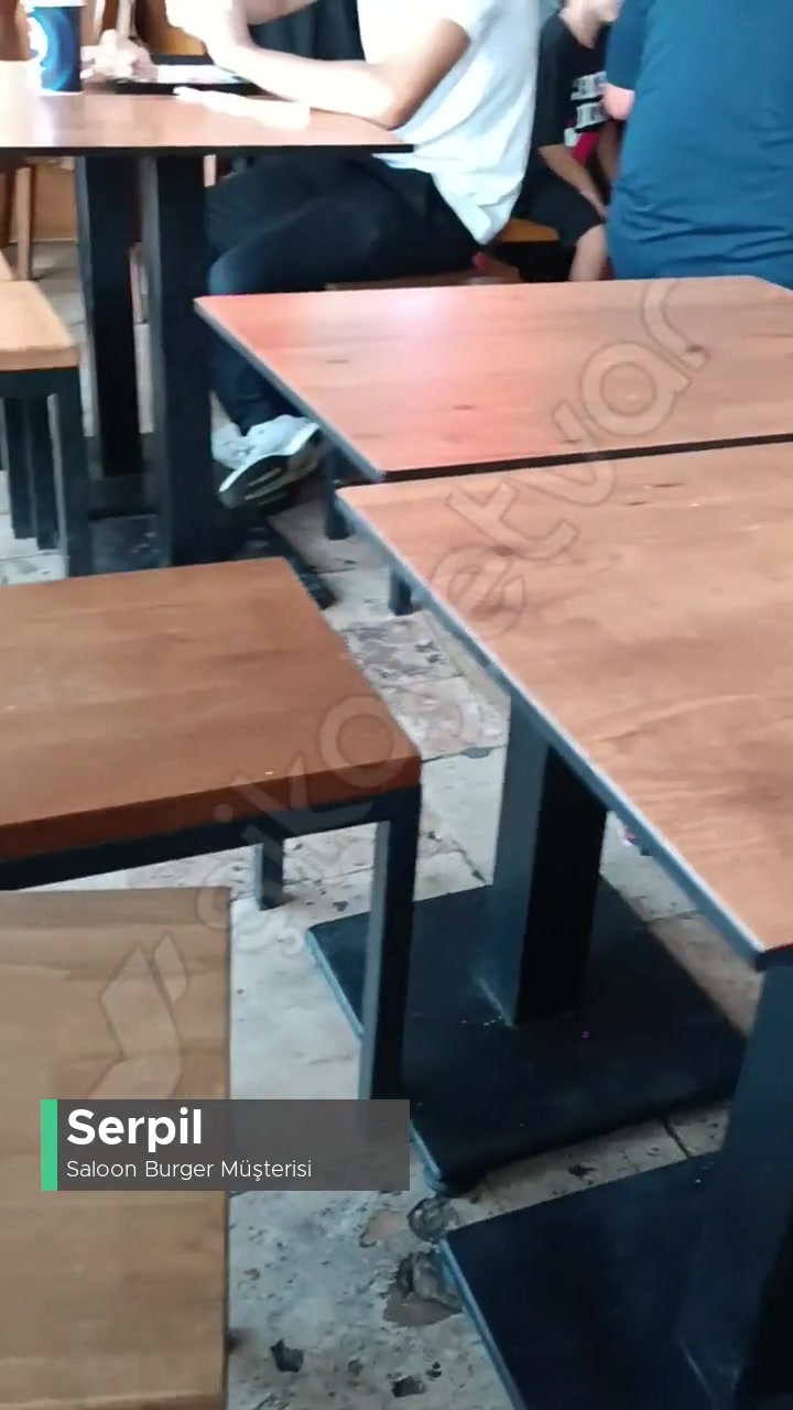 Viaport Saloon Burger Kirliliği Ve Çalışanların İlgisizliği! videonun kapak resmi