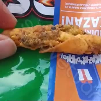 Doritos İçinden Çıkan Belirsiz Madde!