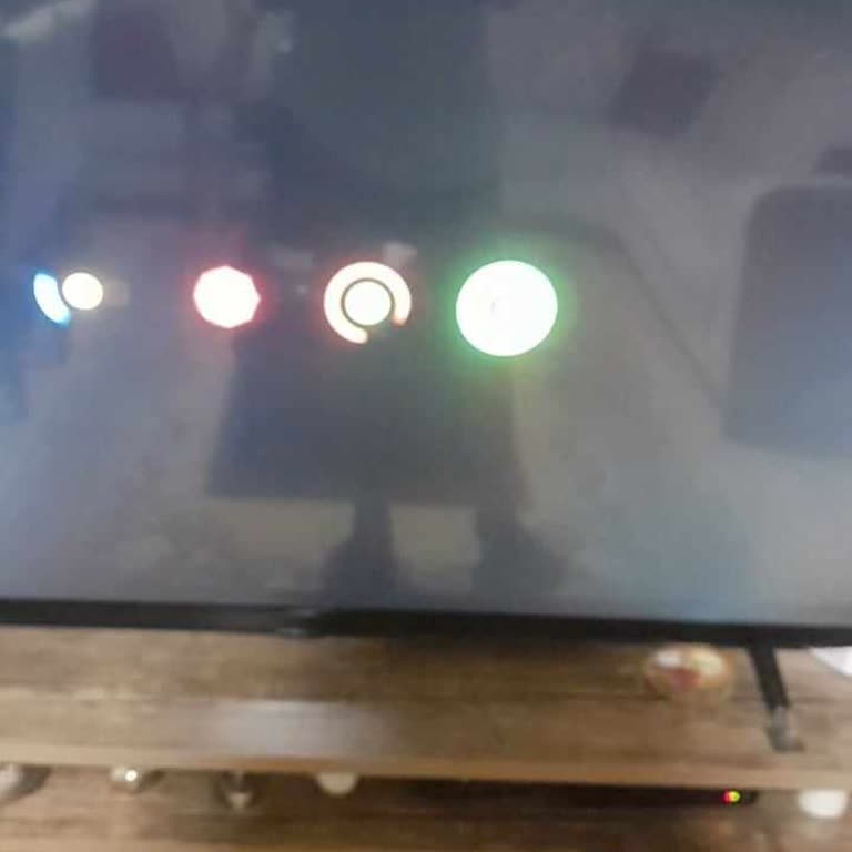 Axen 49 Smart TV'nin Sürekli Arızalanması Ve Yüksek Servis Ücreti