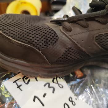 Skechers Ayakkabı 7 Ay Bile Dayanmadan Yırtıldı