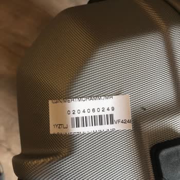 A Jet Hasarlı Bagaj