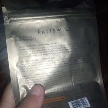 Patiswiss Ünlü Markadan Bozuk Çikolata Şikayeti