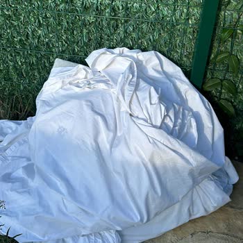 Mouna Sapanca Yüzünden Tatilimiz Çöp Oldu