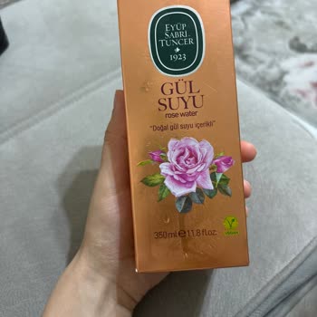 Eyüp Sabri Tuncer Ciltte Tahriş Ve Kızarıklık Yapan Ürün