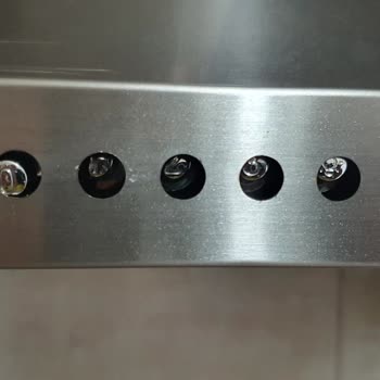 Hoover Garanti Dışı Deyip Para Talep Ediyor