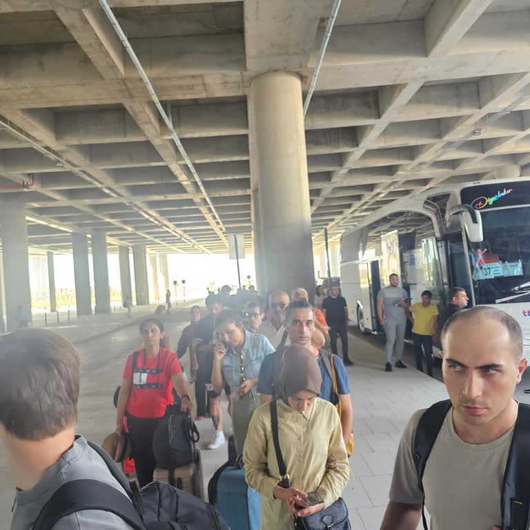 Havaş Hizmetlerinde Yaşanan Sorunlar Ve Uzun Kuyruklar