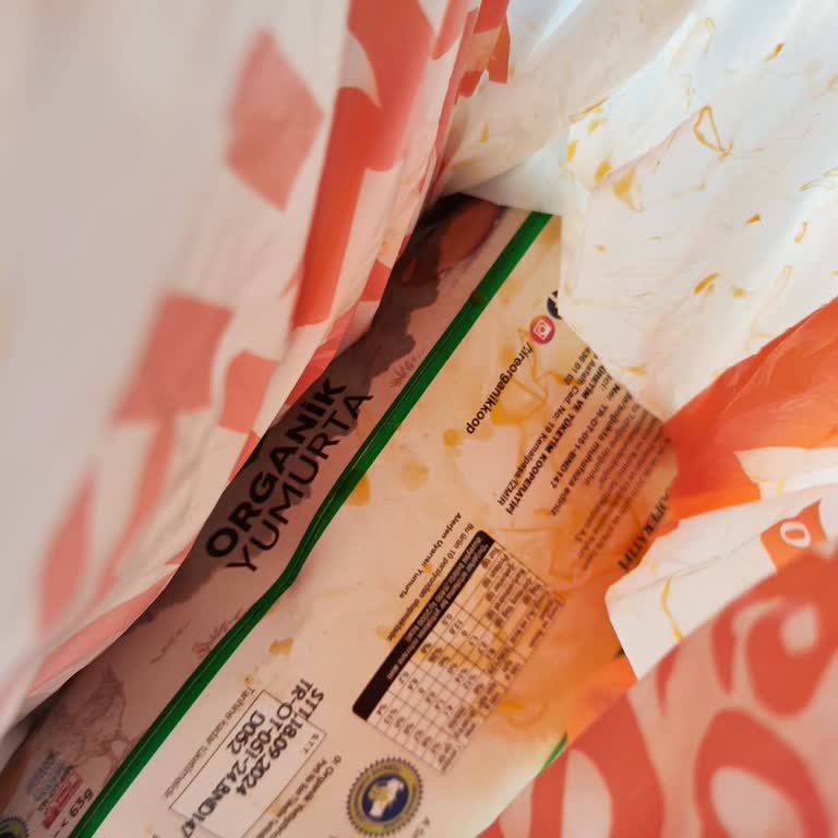 Migros Online Siparişte Yumurtaların Kırık Gelmesi