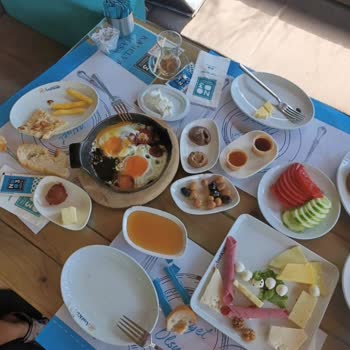 No:03 Fırından Yeni Kuru Peynir Pişmeyen Yumurta